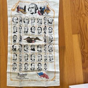 Vintage Presidents of the United States Tea Towel 1980's new. Linen. 23 x 15